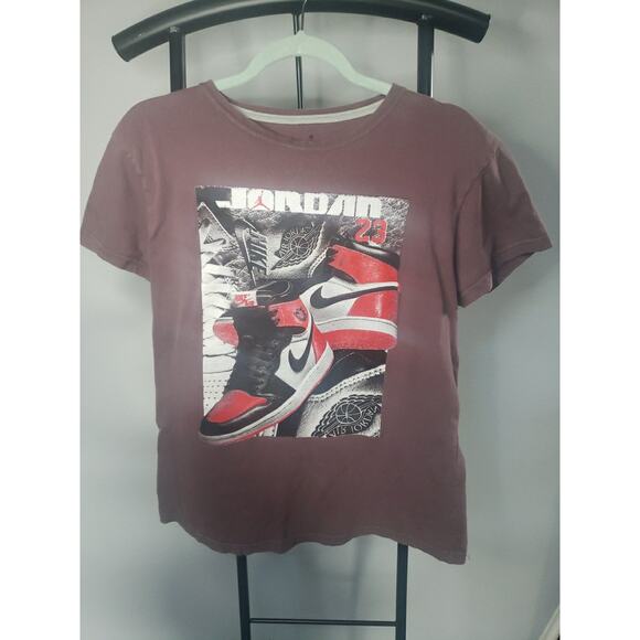Air Jordan 1 Retro Tshirt Maroon Medium - Picture 1 of 5